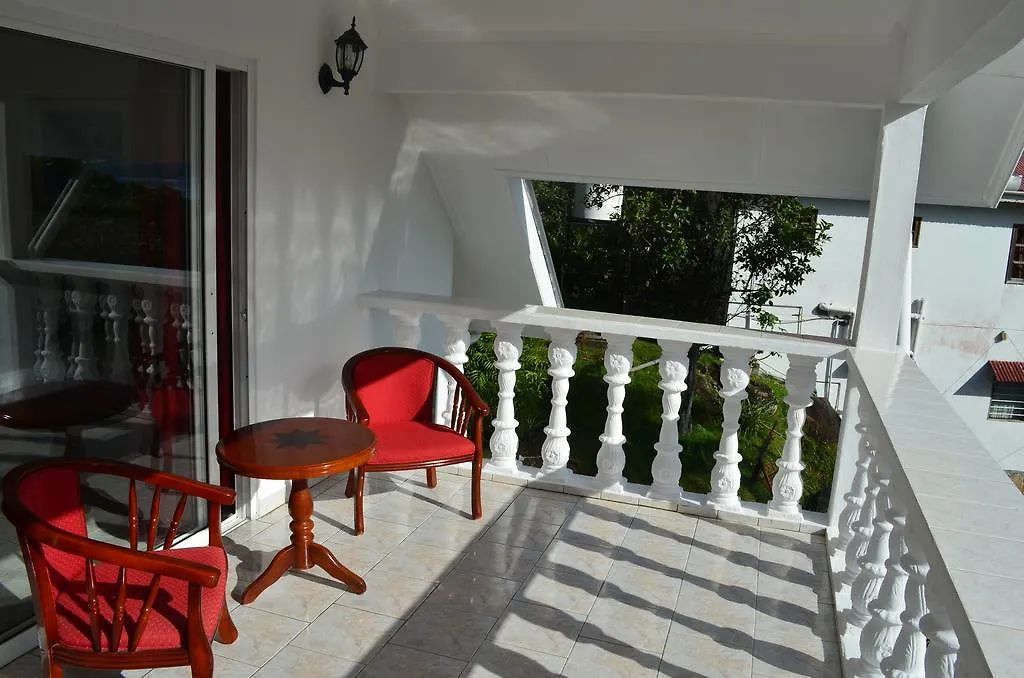 Touchdown Villa Pointe La Rue