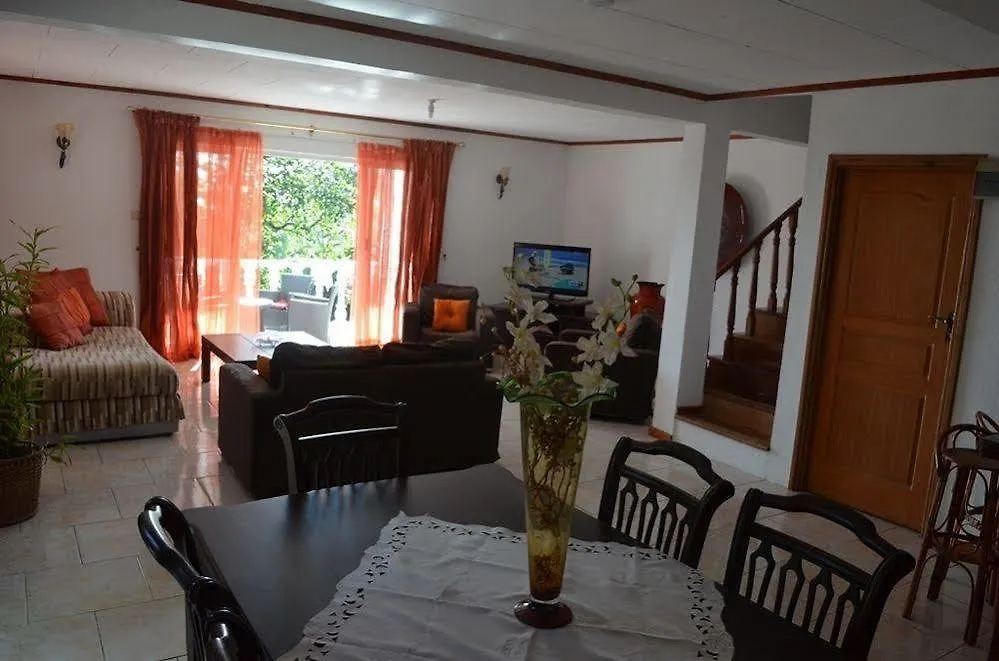 Touchdown Villa Pointe La Rue Seychelles